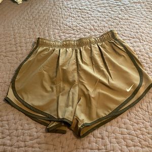 Nike Fri-fit shorts. Size M.